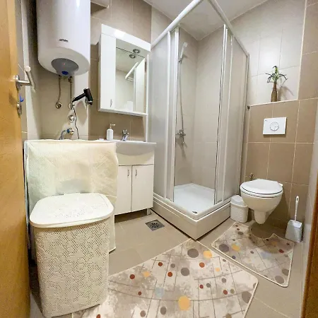 Paspalj Apartament *